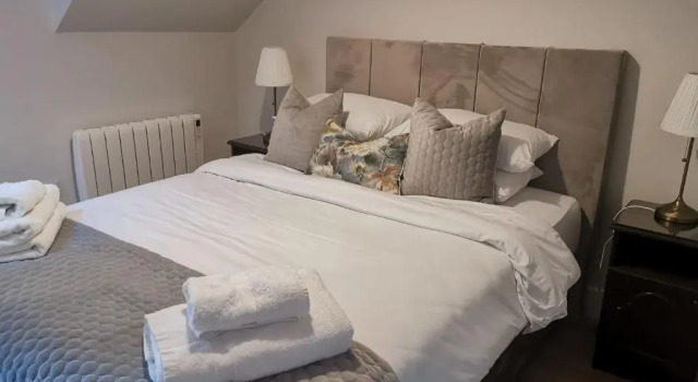 360 Town Stay Apartments & Studios, Prenota Appartamento Hotel a Leinster con parcheggio, Parcheggio