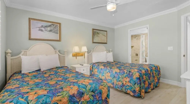 Beach Villas 706 Top-floor Condo W/ Gulf Views, Pool 2 Bedroom Condo