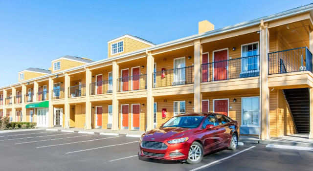 Quality Inn Arab Hwy 231, Prenota Hotel Hotel a Alabama con piscina, Piscina