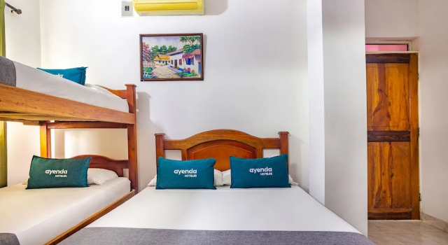 Четырёхместный номер Standard Hotel San Rafael