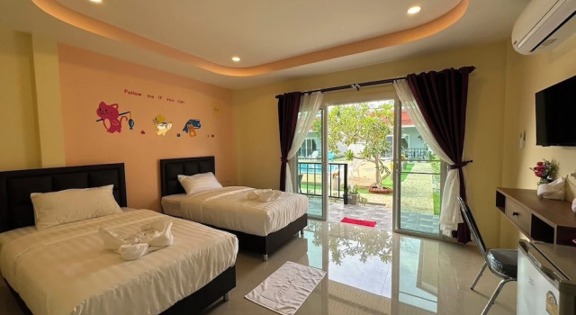 Patcharee Resort