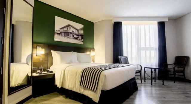 1898 Hotel Colonia En Las Filipinas, Buchen Sie Hotel Hotels in Luzon mit Pool, Schwimmbad