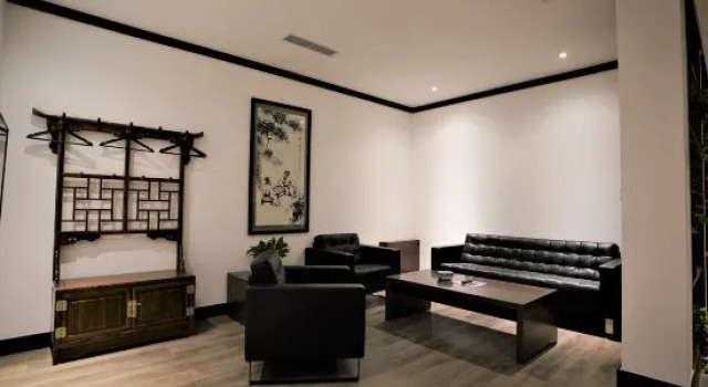 Полулюкс Business Guanzhong Yuansu Hotel (Liquan Yuanjia Village)
