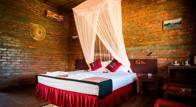 Номер Standard Riverside @ Hsipaw Resort