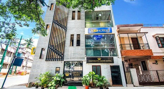 Fabhotel Crown Residency, Забронировать Отель Отели Бангалора 3 звезды, рядом с Ботанический сад Лалба, 3*