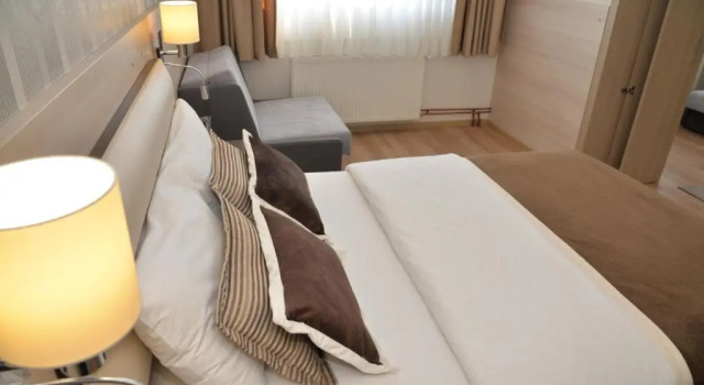 Люкс Deluxe Hotel Požega