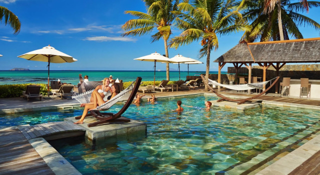 Номер Standard Мансарда с 4 комнатами Cape Point Beachfront Residences by LOV Mauritius