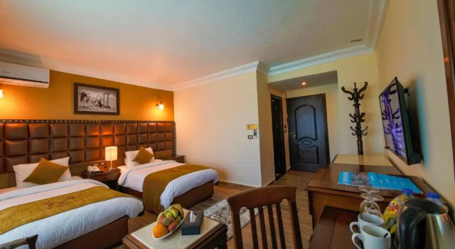 Двухместный номер Deluxe Town Season Hotel