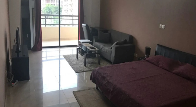 Studio Aida, Boek Hotel Hotels in Abidjan met parkeren, Parkeren