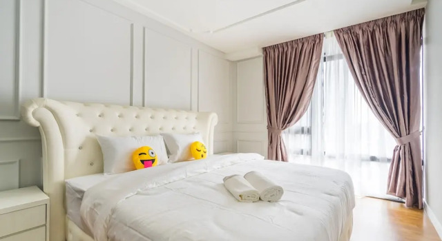 YEQ Home Anggun Residences