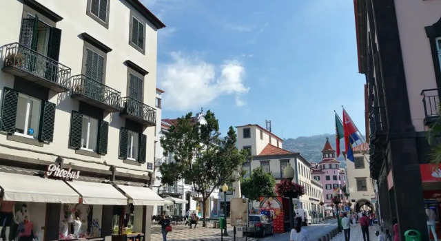 Edificio Charles 202, Rezerwuj Hotel Hotele w Funchal z parkingiem, Parking