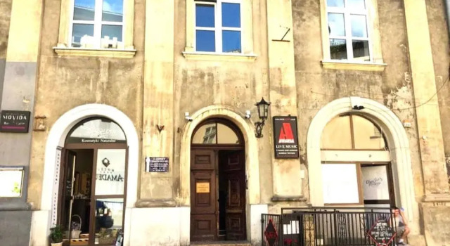 Lares and Penates Apartment
