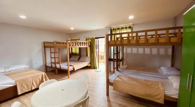 Кровать в общем номере Cerca Parola beach resort