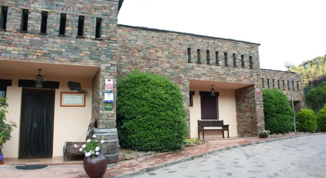 La Cabachuela, Rezervovat Rekreační dům Casares de las Hurdes Caceres Province