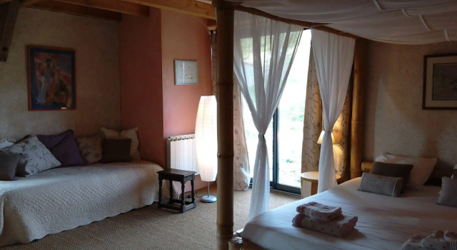 Ferme Bout de Cote, Book Hotel Sousceyrac-en-Quercy 