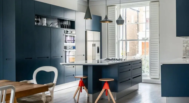 Fantastic 4 Bed House in Iconic Camden