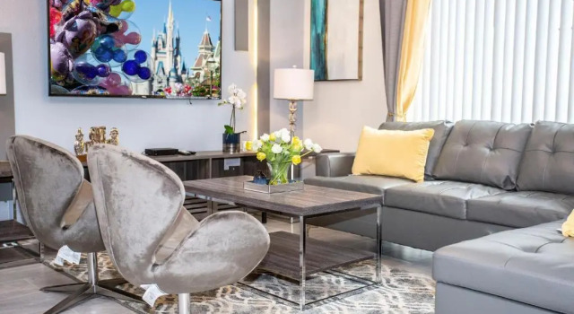Splendid Four Bedroom Close To Disney w/ Pool 4987, Rezerwuj Hotel Kissimmee Kissimmee