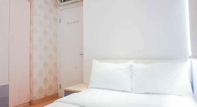 Nice and Spacious 2BR Green Pramuka City Apartment, Prenota Appartamento Cempaka Putih 