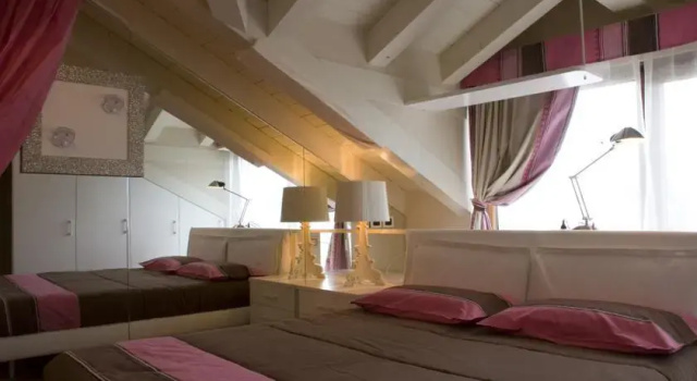 Royal Suite Home
