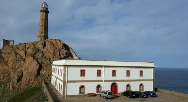 Mirador do faro Touriñan, Book Hotel Muxia 