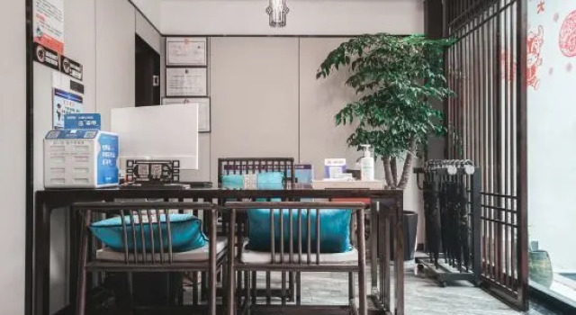 Yuanshe Wentang Holiday Homestay (Huzhou Nanxun Ancient Town), Prenota Hotel Huzhou Zhejiang