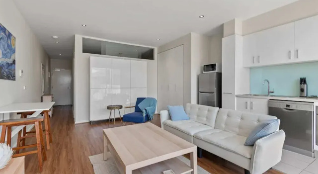 Stylish North Melbourne Stay, Забронировать Апартаменты/квартира Мельбурн Melbourne Region, рядом с Federal Court of Australia