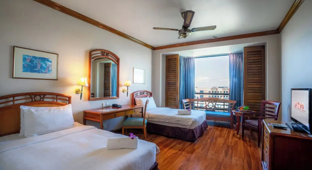 Двухместный номер Deluxe Sabah Oriental Hotel