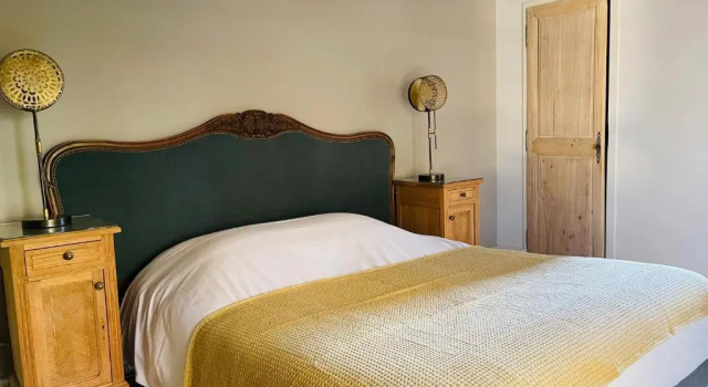 Lauliere, Prenota Hotel Richerenches Valchiusa