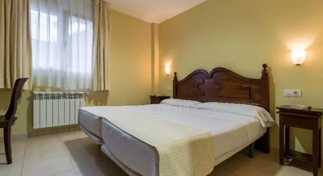 Четырёхместные апартаменты Apartamentos Silken Playa de Toró