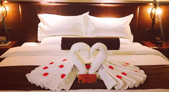 James Joyce Coffetel Qufu Bus Station Branch, Prenota Hotel Hotel a Shandong con parcheggio, Parcheggio
