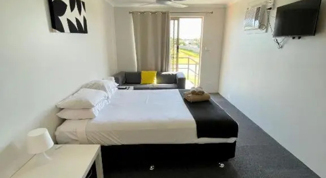 Двухместная студия Geraldtons Ocean West Holiday Units & Short Stay Accommodation