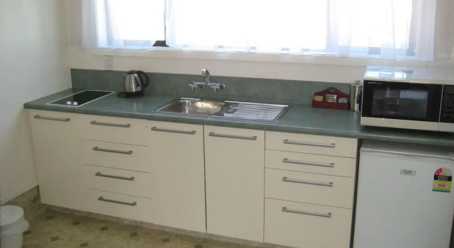 Номер Executive 755 Regal Court Motel