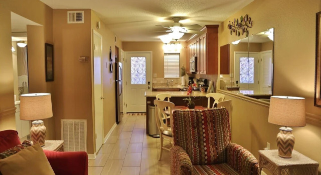 Harbor House B20 2 Bedrooms 2 Bathrooms Condo