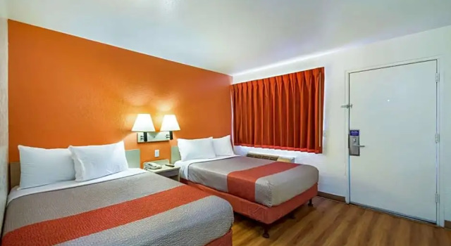 Номер Classic Motel 6-Youngtown, AZ - Phoenix - Sun City