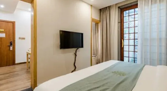 Люкс Luxury Floral Hotel·Xipanshan fangjingsu (Wuyishan Scenic Spot store)
