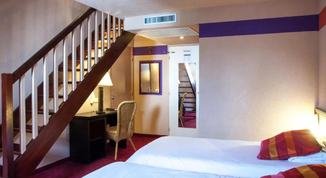 Четырёхместный номер Standard Hôtel Saint Sauveur