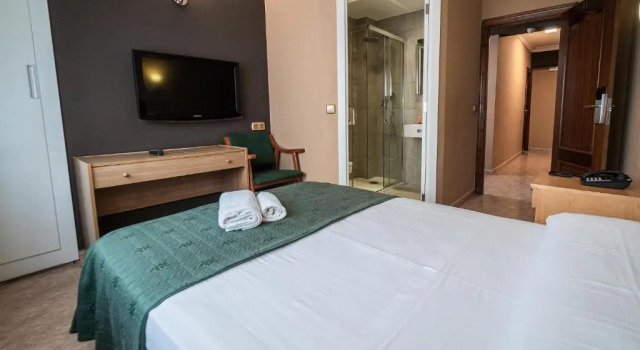Трёхместный семейный номер Standard Hotel Silva