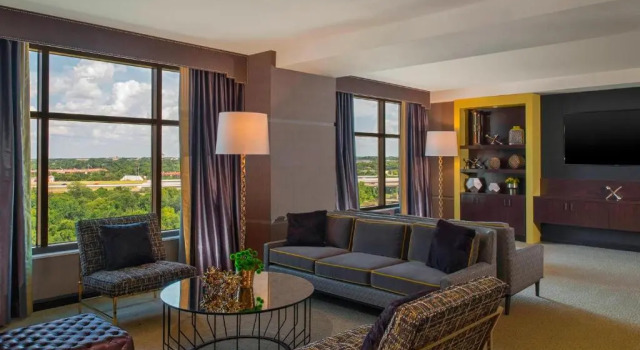 Двухместный клубный номер Standard Sheraton Austin Georgetown Hotel & Conference Center