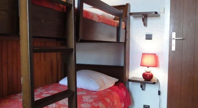 Apartment in the Centre of Meribel-mottaret, Prenota Appartamento Hotel a Alvernia con parcheggio, Parcheggio