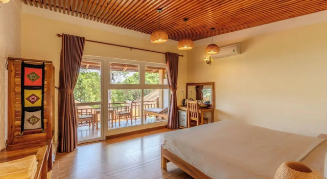 Двухместный номер Deluxe с балконом Mango Beach Resort