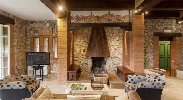Villa With 4 Bedrooms in Provincia di Siena, With Private Pool, Enclosed Garden and Wifi, Buchen Sie Villa Villen in Sovicille, Villa