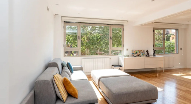 Quart Towers Flat, Забронировать Отель Экстрамурс 