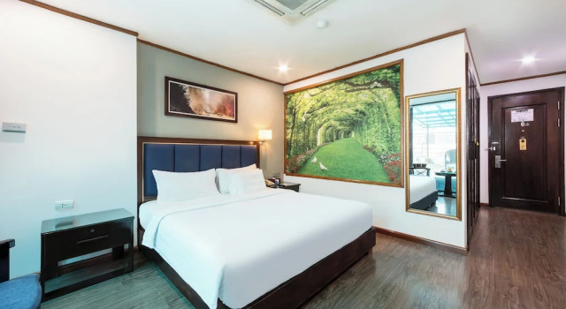 Люкс A25 Hotel - 45 Phan Chu Trinh