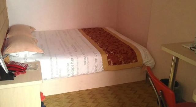 Quandu 128 Business Hostel(咸宁泉都128宾馆), Varaa Hotelli Xianning Hubei