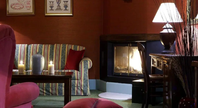 Люкс с видом на горы Country Club Hotel & Suites