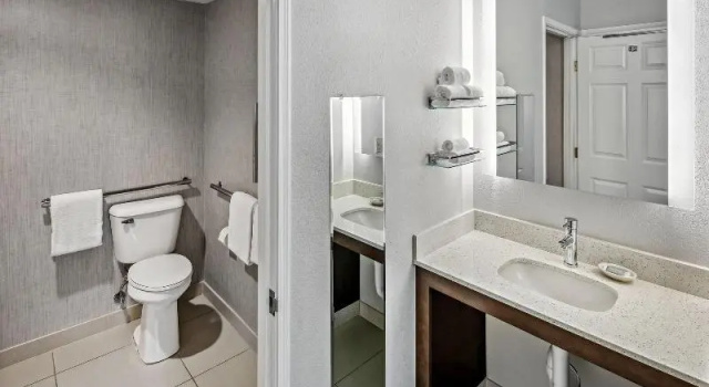 Двухместный люкс Residence Inn by Marriott Anchorage Midtown