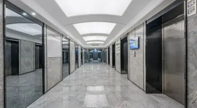 Huanzhi Mercure (Guangzhou Tianhe Stadium TaiKoo Hui)