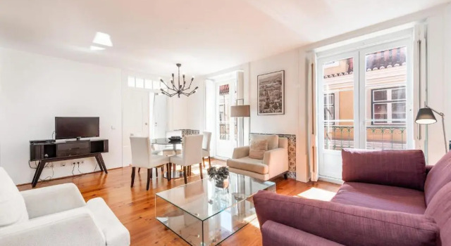 Modern 2Br Baixa Apt For Up To 5 Guests!, Забронировать Отель Лиссабон Эстремадура, рядом с Money Museum
