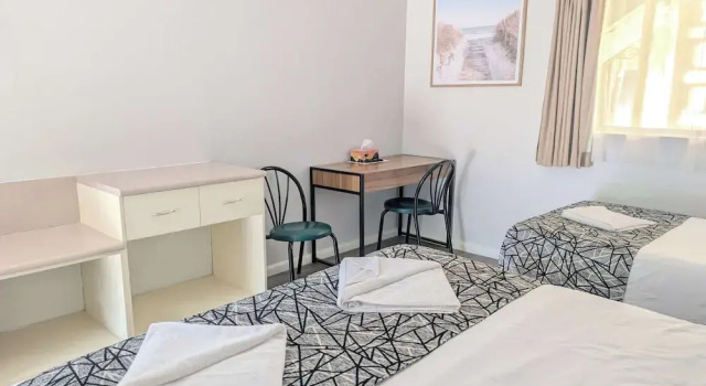 Двухместный номер Deluxe с балконом Park Drive Motel