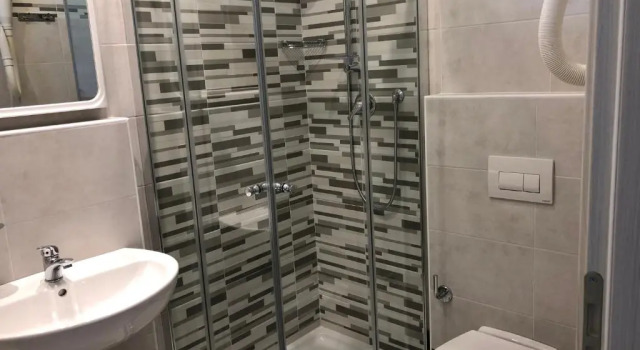 Трёхместный номер Standard Hotel Kim